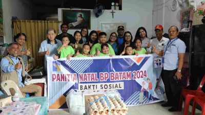 Suka Cita Persekutuan Doa BP Batam Berbagi Kasih di Panti Asuhan dan Panti Jompo