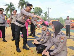 30 Personel Polresta Tanjungpinang Naik Pangkat