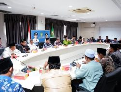 Sekda Batam dan Tokoh Agama Imbau Masyarakat Berpartisipasi Bulan Dana PMI