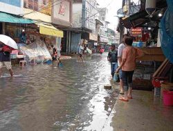 Pelantar 2 Tanjungpinang Dilanda Banjir Rob, Aktivitas Warga Terganggu