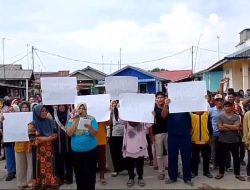 Lahan Mangrove Dijual, Kantor Desa Sugi Didemo Warga