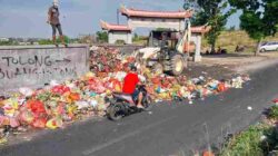 Lebih dari 100 Ton, Dinas LH Karimun Mulai Bersihkan Sampah Menumpuk Berhari-hari