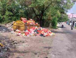 Petugas Kebersihan Mogok Kerja, Sampah Kembali Menumpuk di Karimun