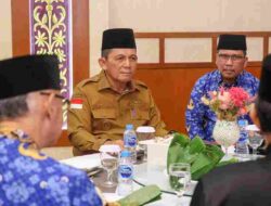 Gubernur Ansar Ahmad Bersilaturahmi dengan Ketua LAM Kepri, Bahas Prosesi Penyambutan Sepulang Pelantikan