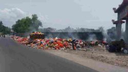 Sudah 8 Hari Sampah di TPS Tak Diangkut ke TPA, Warga Karimun Keluhkan Bau Busuk