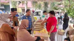 Masyarakat Serbu Pasar Murah Pemkab Karimun