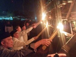 Bupati-Wabup Karimun Buka Festival  Lampu Hias Eid Mubarak Dispar 2025