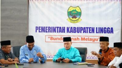Bupati Lingga Didampingi Wakilnya Memimpin Rapat Koordinasi Bersama Kepala Seluruh Dinas OPD