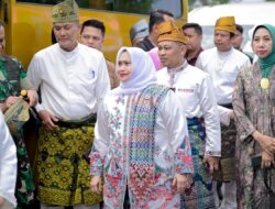Bupati Bengkalis Disambut Meriah di Bumi Lancang Kuning Pulang dari Pelantikan dan Retreat