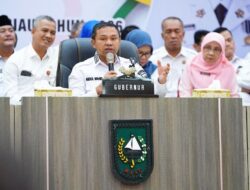 Gubri Abdul Wahid Sampaikan Visi dan Misi RPJPD Riau 2025 – 2045, Usung Tema