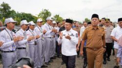 Kunjungi SMAN Pintar Taluk Kuantan, Ini Pesan Gubri Abdul Wahid