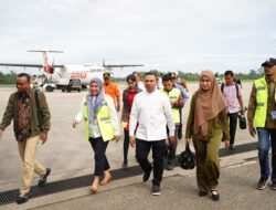 Abdul Wahid Usulkan Penerbangan Haji Tanpa Transit ke Batam