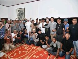 Bupati dan Wabup Tanjabtim Buka Bersama Wartawan di Media Center