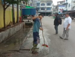 Sampah Menumpuk di Pasar Mutiara Tanjung Batu Kundur Sudah Dibersihkan