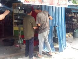 Ditabrak Mobil 3 Kios di Karimun Rusak Berat