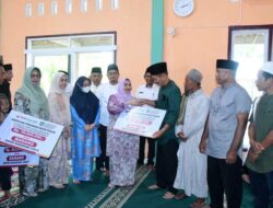 Ramadhan ke-12, Bupati Kasmarni Safari Ramadhan di Kecamatan Bukit Batu