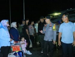 Kapolres Anambas Bersama Forkopimda Tinjau Langsung Arus Balik Di Pelabuhan Tarempa