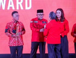 Wali Kota Lis Darmansyah, Terima Trisakti Tourism Award 2025 Kategori Wisata Sejarah Pulau Penyengat