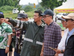 Anggota/Deputi Bidang Infrastruktur Tinjau Titik Longsor di Kec. Bengkong