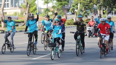 HUT ke-16 Batam Folding Bike, Li Claudia Serukan Batam Bersih dan Ramah Lingkungan