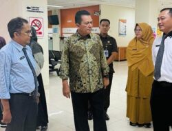 Ingin Pelayanan Pasien Maksimal, Ansar Tinjau Langsung Progres Perbaikan AC Central di RSUD Raja Ahmad Tabib