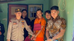 Rekonstruksi Kasus Penganiayaan Bayi Hingga Tewas di Karimun, Pelaku Peragakan 21 Adegan