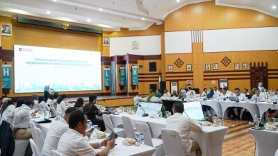 PLN Batam Gelar Diskusi Publik Jelaskan Penyesuaian Tarif Listrik untuk Jaga Keberlangsungan Energi