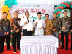 Resmikan KCP BRK Syariah, ini Pesan Bupati Karimun Iskandarsyah