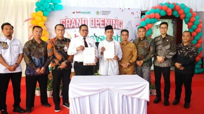 Resmikan KCP BRK Syariah, ini Pesan Bupati Karimun Iskandarsyah