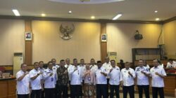 Pemprov Riau Berkomitmen Bangun Ruang Informasi Sehat