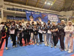 Tim Karate Satria 801 Karimun Raih 9 Medali di Kejuaraan Wali Kota Batam Open 2025
