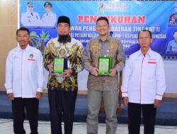 Bupati Kukuhkan ASPEKPIR Kabupaten Bengkalis 2025–2030, Siap Perjuangkan Kesejahteraan Petani Sawit