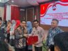 Diserahkan Bupati Iskandarsyah, 149 ASN Pemkab Karimun Terima Satyalancana Karya Satya dari Presiden