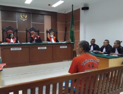 Gordon Menerima Fee Setelah Tugas dan Tanggungjawabnya Urus Faktur Resi Pembayaran dari PT Moya Keluar