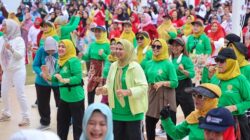 Ribuan Warga Ikut Senam Sehat BKOW Kepri, Ajak Masyarakat Bergerak Menuju Indonesia Emas 2045
