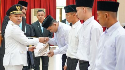 Tingkatkan Kualitas Diri, Gubernur Abdul Wahid Beri Remisi Bagi Narapidana Riau