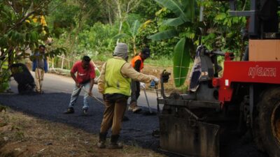 Pemprov Kepri Perbaiki Jalan Utama di Tanjungpinang, Wujudkan Infrastruktur Aman dan Nyaman