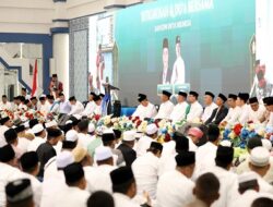 Ribuan Jamaah Padati Masjid Agung Raja Hamidah, Panjatkan Doa Bersama untuk Indonesia