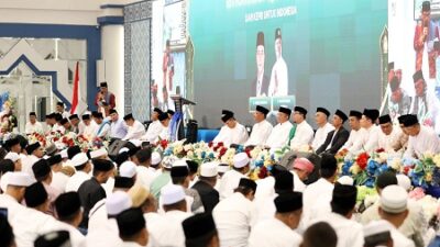 Ribuan Jamaah Padati Masjid Agung Raja Hamidah, Panjatkan Doa Bersama untuk Indonesia