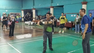 Dibuka Bupati Iskandarsyah, KSOP Karimun Gelar Kejuaraan Bulutangkis Meriahkan Harhubnas