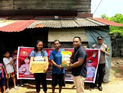 Polsek Balai Bagikan Sembako ke Masyarakat Kurang Mampu