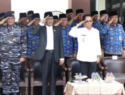 Upacara 17 Hari Bulan di Polresta Barelang: Wali Kota Amsakar Ajak Forkopimda Batam Perkokoh Sinergi Jaga Kondusifitas Daerah