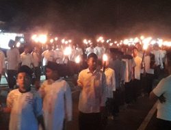 Ratusan Obor Meriahkan Hari Santri Nasional di Kecamatan Singkep 