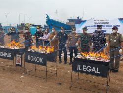 Bea Cukai Karimun Kepri Bakar Jutaan Batang Rokok Ilegal, Adhang: Peredarannya Sangat Luar Biasa