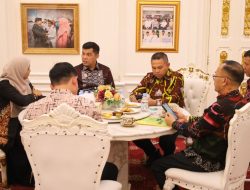 Kakanwil Kemenkum Riau Bertemu Gubri, Laporkan 100% Posbakum Siap Diresmikan