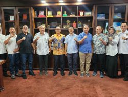 Wagub Nyanyang Harapkan Kerabat Barkad Batam Tumbuh Mandiri dan Jadi Pemersatu Warga Karimun di Batam