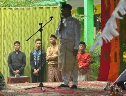 Abdul Wahid Apresiasi SMAN 14 Pekanbaru, Pengajian Rutin Jumat Dianggap Fondasi Kuat Akhlak Generasi Muda