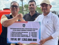 Wagub Nyanyang Serahkan Bantuan Rp1,353 Miliar dari Masyarakat Kepri untuk Korban Banjir Aceh