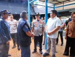 Pantau Pelabuhan Tanjung Uban, Bupati Bintan Cek Kelayakan Kapal Jelang Libur Nataru