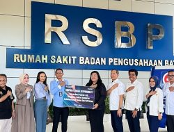 Perkuat Layanan Medis, RSBP Batam Terima Bantuan Ambulans CSR dari Bank Mandiri